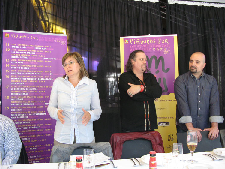  Luis Calvo (director), presentación Valencia XXIII Festival Pirineos Sur. / (Paco Valiente)