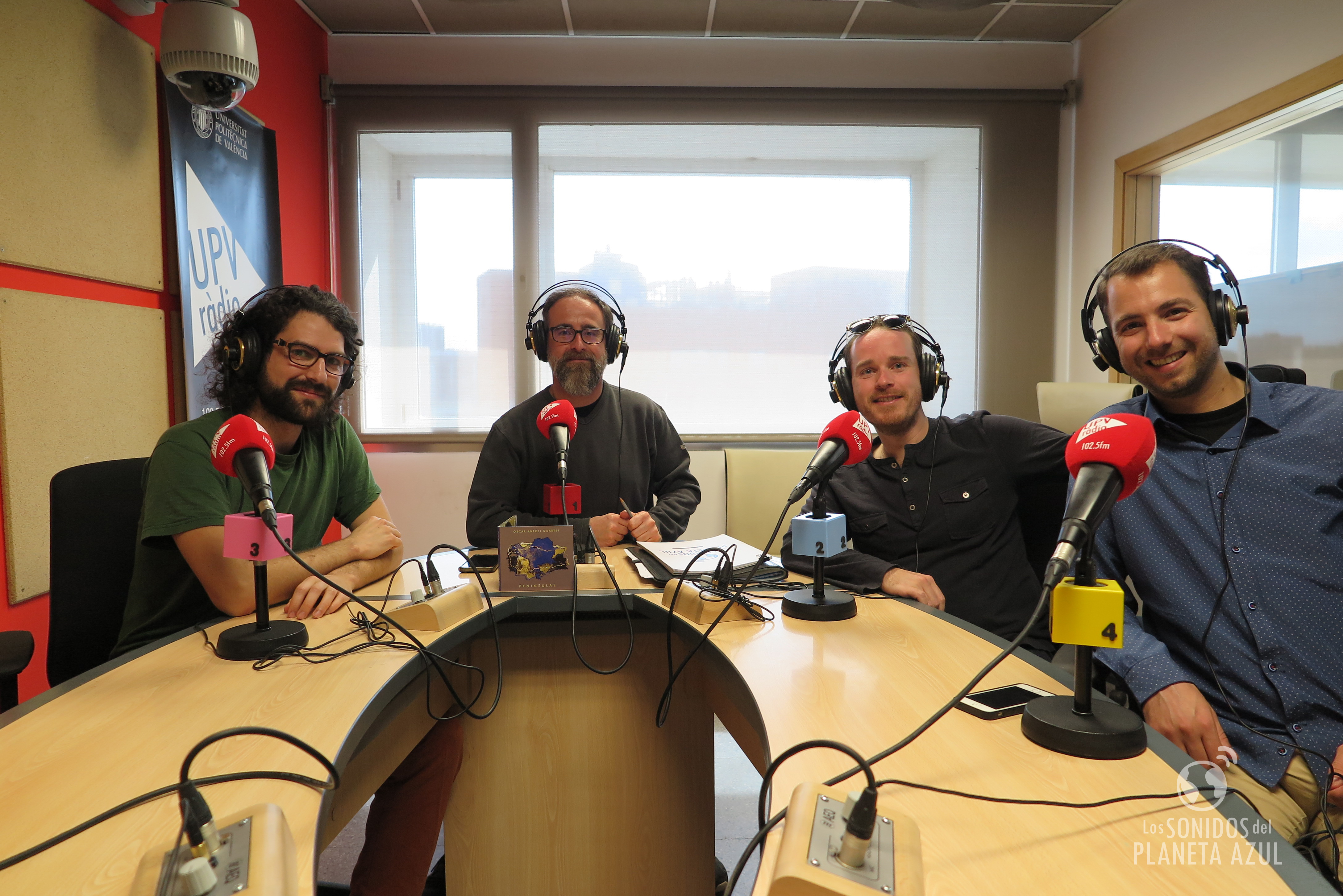 En los estudios de UPV Ràdio