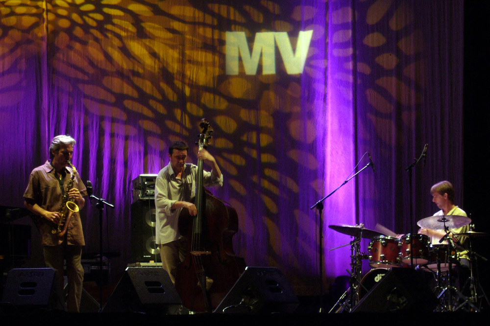 CMS Trio en el Mercat de Música Viva de Vic, en septiembre de 2007./ (Paco Valiente)